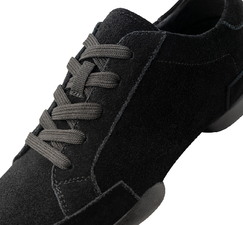 155 Sneaker