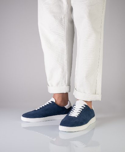 7405 Sneaker